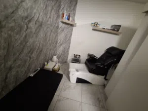 Men’s Barbershop for Sale in Commercial Muwailih Sharjah | Golden Ebdah Salon UAE