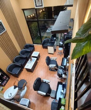 Beauty Salon for Sale in Al Khan, Sharjah | Fully Equipped Investment Opportunity