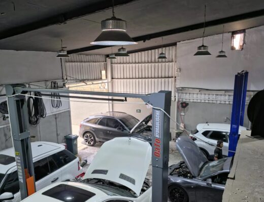 Fully Equipped Car Garage for Sale in UAE | Profitable Auto Workshop Investment