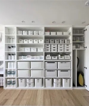 Carpentry Workshop for Sale in Mussafah, Abu Dhabi – Ready-to-Operate with Equipment