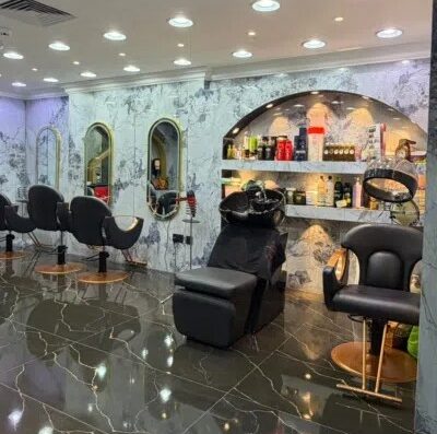 Women’s Beauty Salon for Sale in Abu Dhabi Defense Street | Fully Equipped High-End Salon UAE