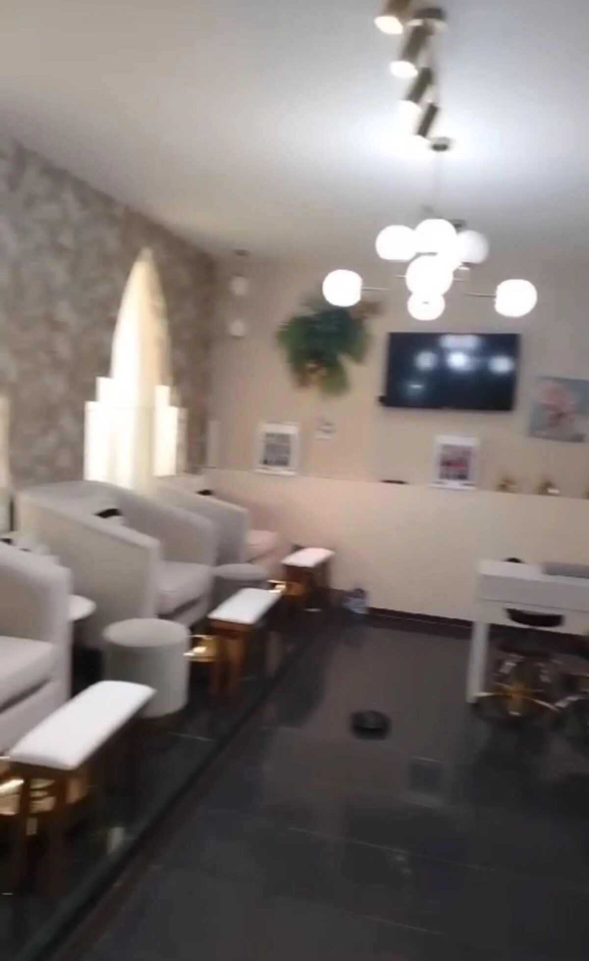 Women’s Beauty Salon for Sale in Downtown Al Ain | Fully Equipped Ready Business UAE