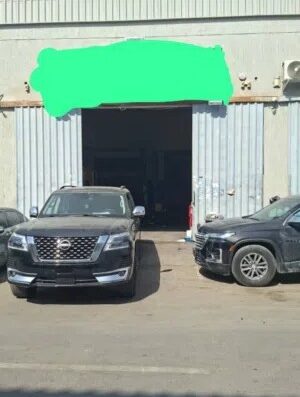 Garage for Sale in Ajman Industrial Area 2 | Fully Equipped Auto Workshop UAE