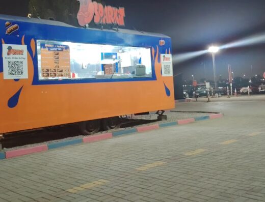 Food Truck for Sale in Ajman | Fully Equipped Mobile Food Business Investment UAE