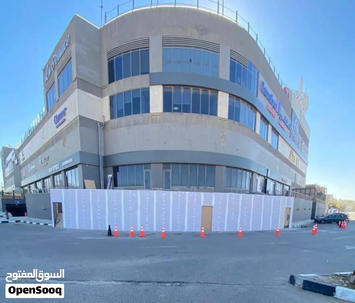 Commercial Shop for Sale in El Mirage Mall, First Settlement – Prime Location, High Visibility