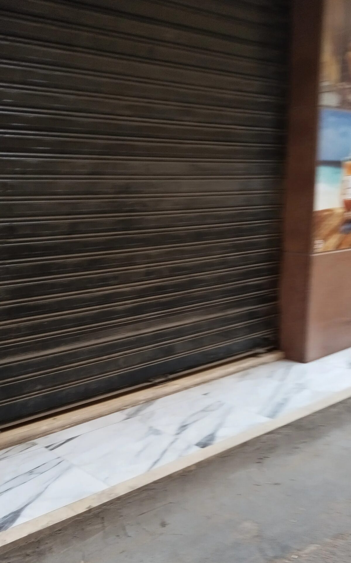 Commercial Shop for Sale in Al-Asafra, Alexandria – Prime Location, Ideal for Multiple Businesses